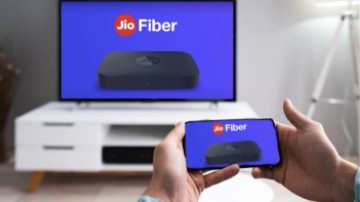 Jio: Now make video calls with your smart television with your Jio fiber.  Read more for the process