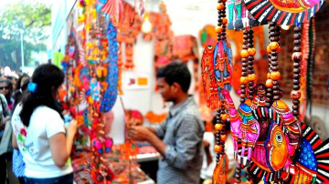 Best Market places for Shopping in Delhi at Lower Prices | Budget-Friendly Shopping