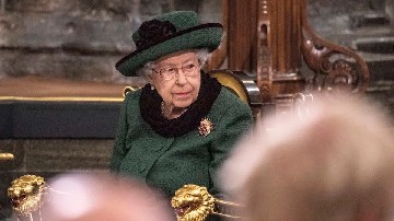 Queen sheds tears at Prince Philip's memorial service