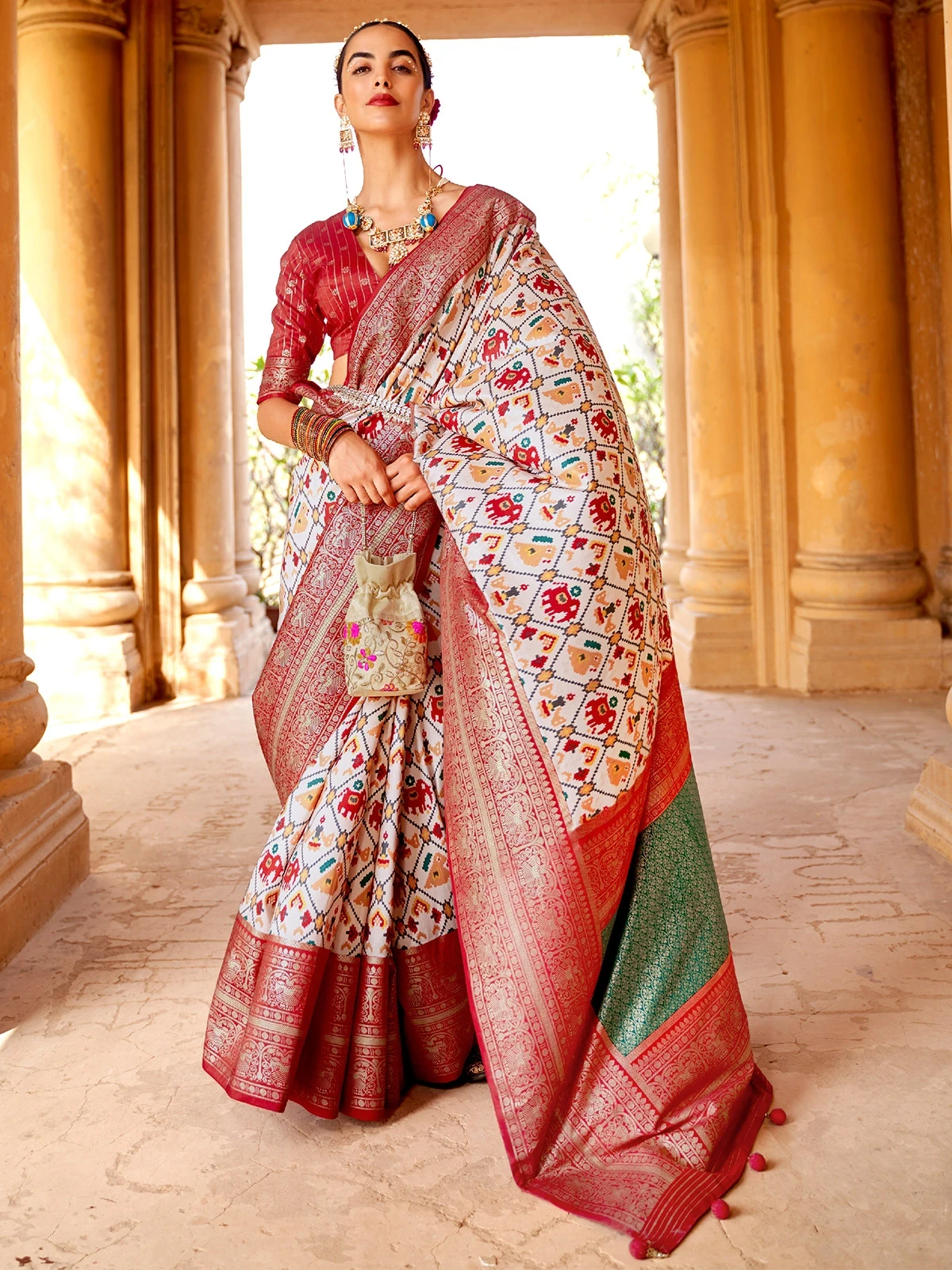 7 Traditional Saris to Upgrade to Traditional Collection -  Must Have