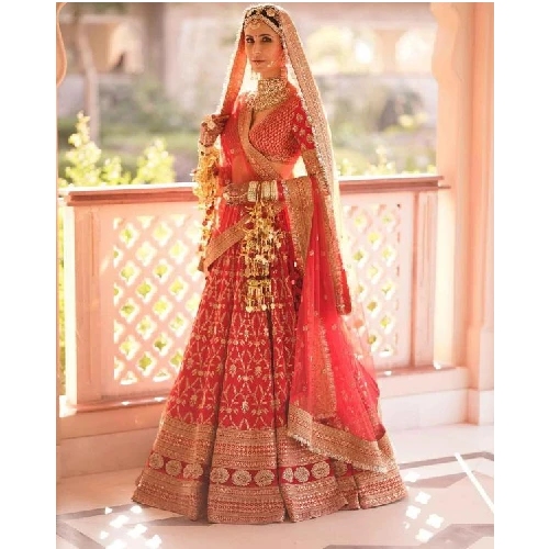 Sabyasachi designer bridal lehenga that Bollywood actresses wore on their wedding day