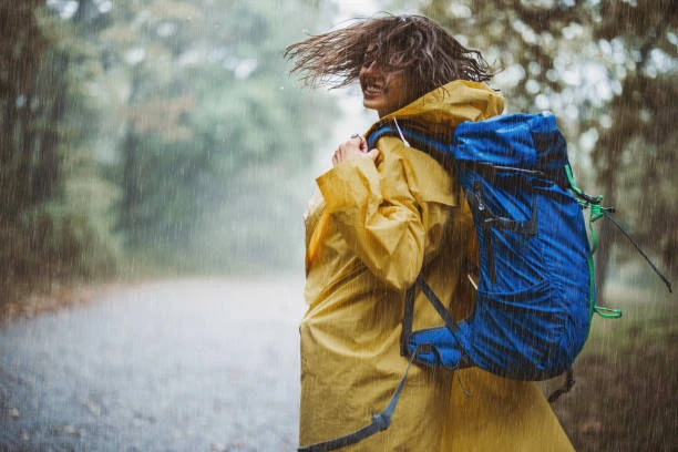 8 Monsoon Travel Checklist Items to Cross Before Your Travels