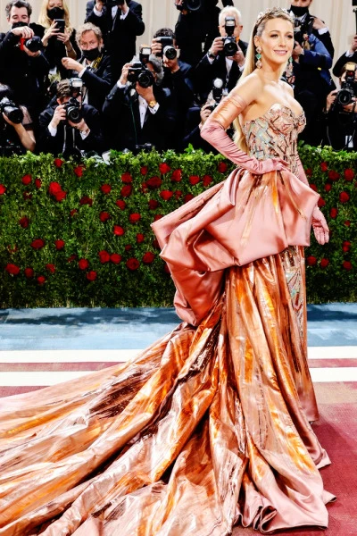 Blake Lively and Versace became the highlight of Met gala 2022