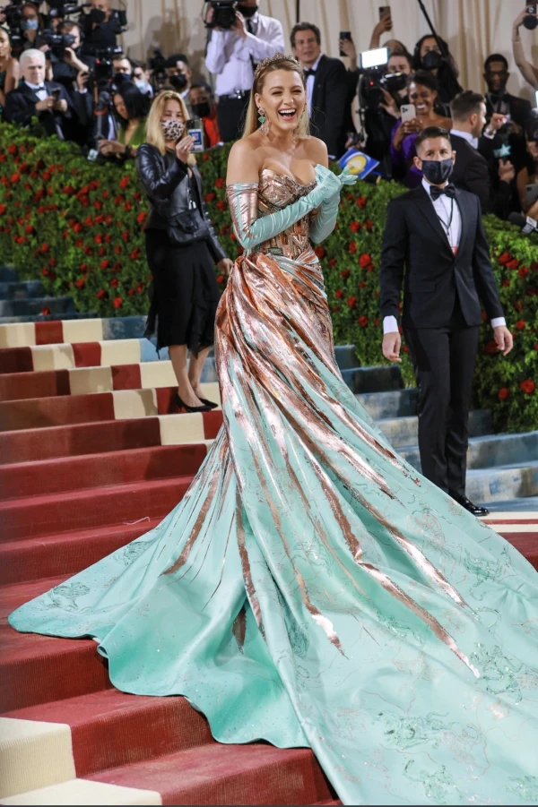 Blake Lively and Versace became the highlight of Met gala 2022