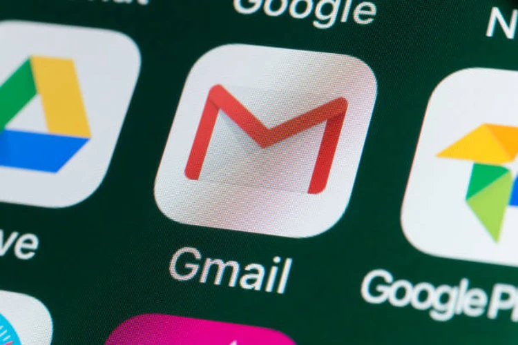 How to recover a deleted Gmail account without email or phone number