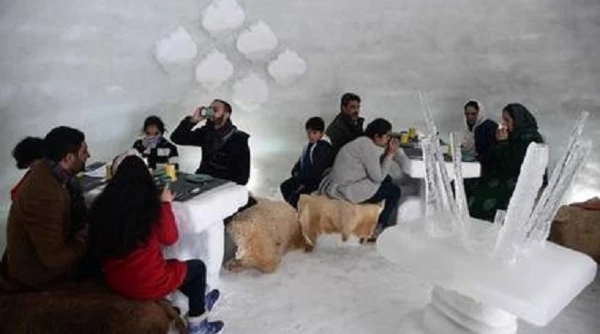 Gulmarg grand igloo cafe welcomes tourists, leaving them amazed with its architecture