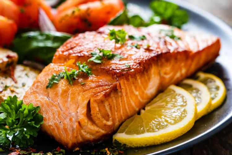 Not eating fish is more problematic than smoking cigarettes, a new study suggests