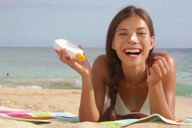 Hidden benefits of sunscreen that you may not know