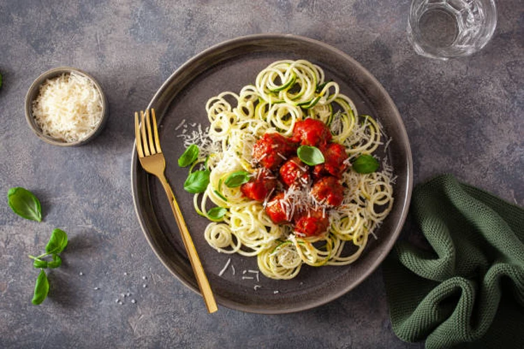 Vegan pan-fried ‘zoodles’ is the only quick snack that you were looking for