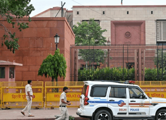 Parliament security breach