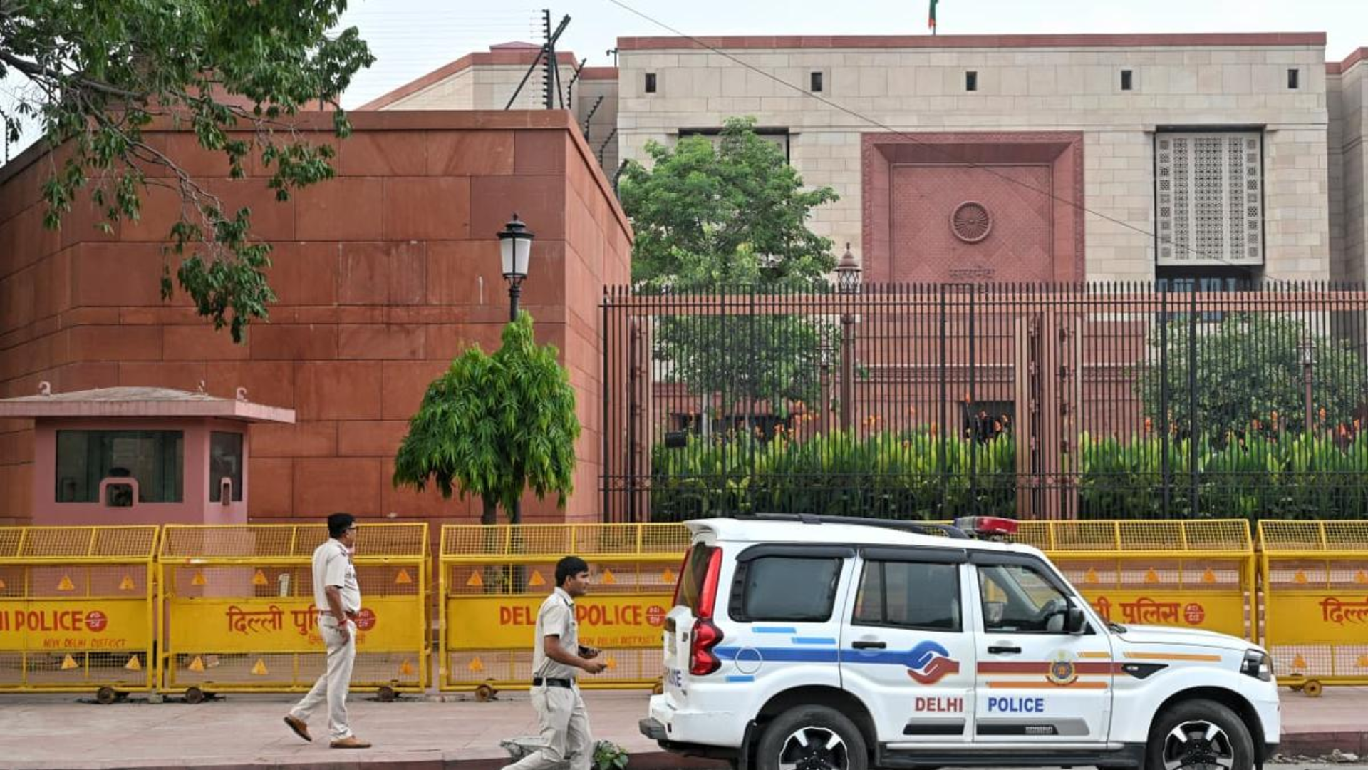 Parliament security breach